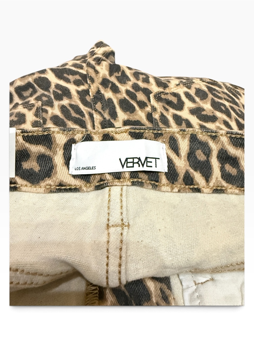 Vervet Kate Leopard Print Barrel Leg Jeans Size 27 NWT - Picture 7 of 9